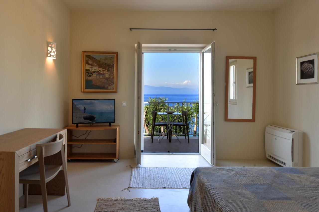Villa Dinos Tranakatika Exteriör bild